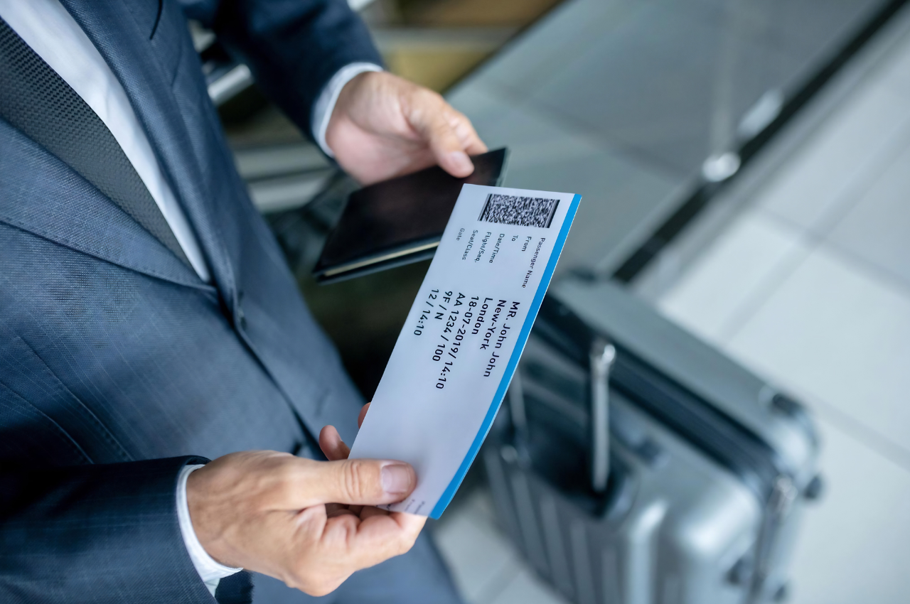 Flight Ticket Booking: How to Plan a Smooth Journey